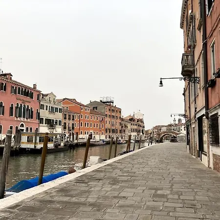 Tre Archi Con Corte Privata Lägenhet Venedig