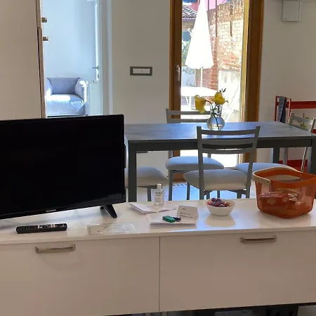 Lägenhet Tre Archi Con Corte Privata *