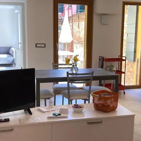 Lägenhet Tre Archi Con Corte Privata