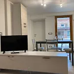 Appartamento Tre Archi Con Corte Privata